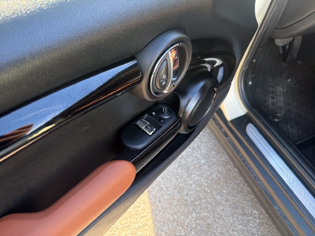 2023 MINI Cooper S Cooper S