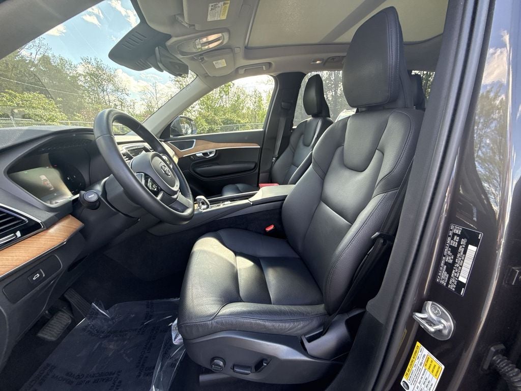 2024 Volvo XC90 B6 Plus Bright Theme