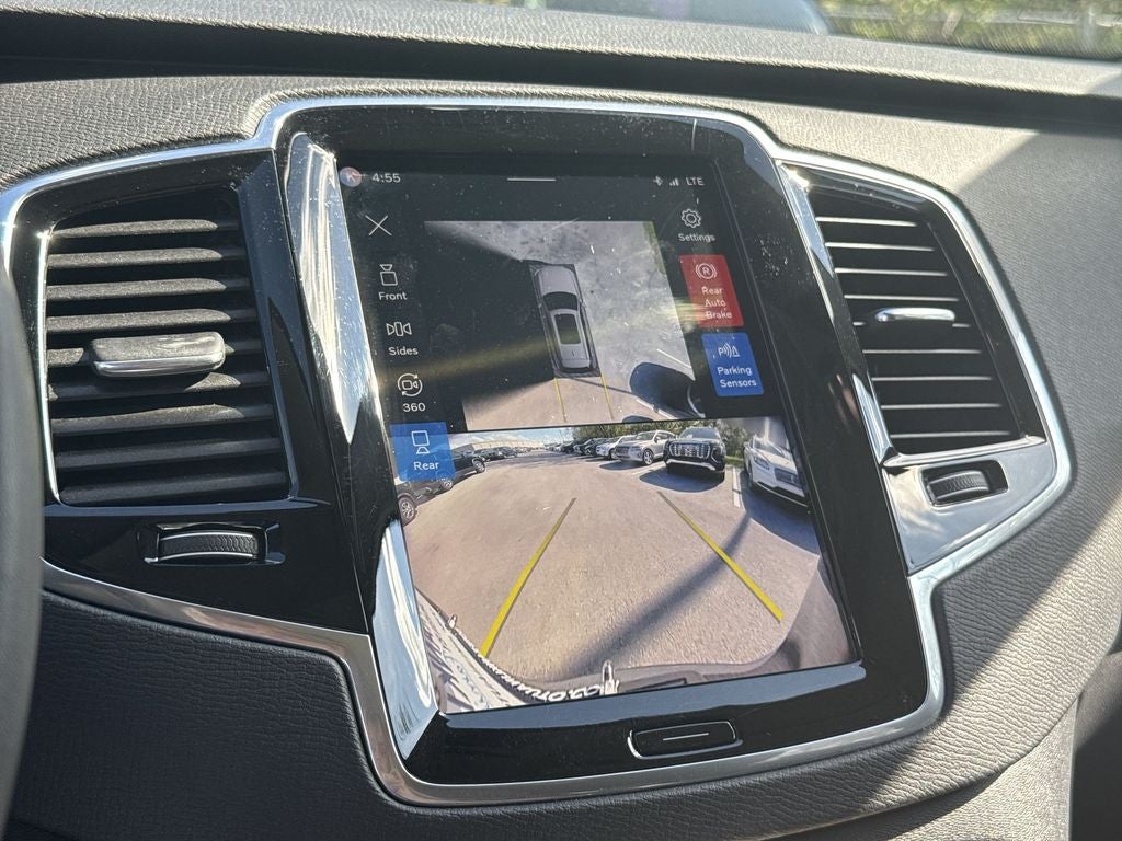 2024 Volvo XC90 B6 Plus Bright Theme