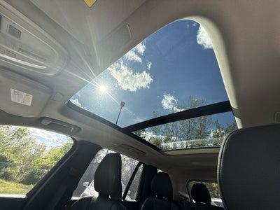 2024 Volvo XC90 B6 Plus Bright Theme