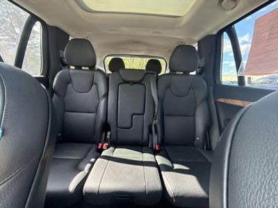 2024 Volvo XC90 B6 Plus Bright Theme