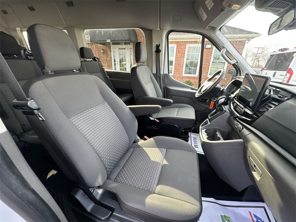 2023 Ford Transit-350 XLT