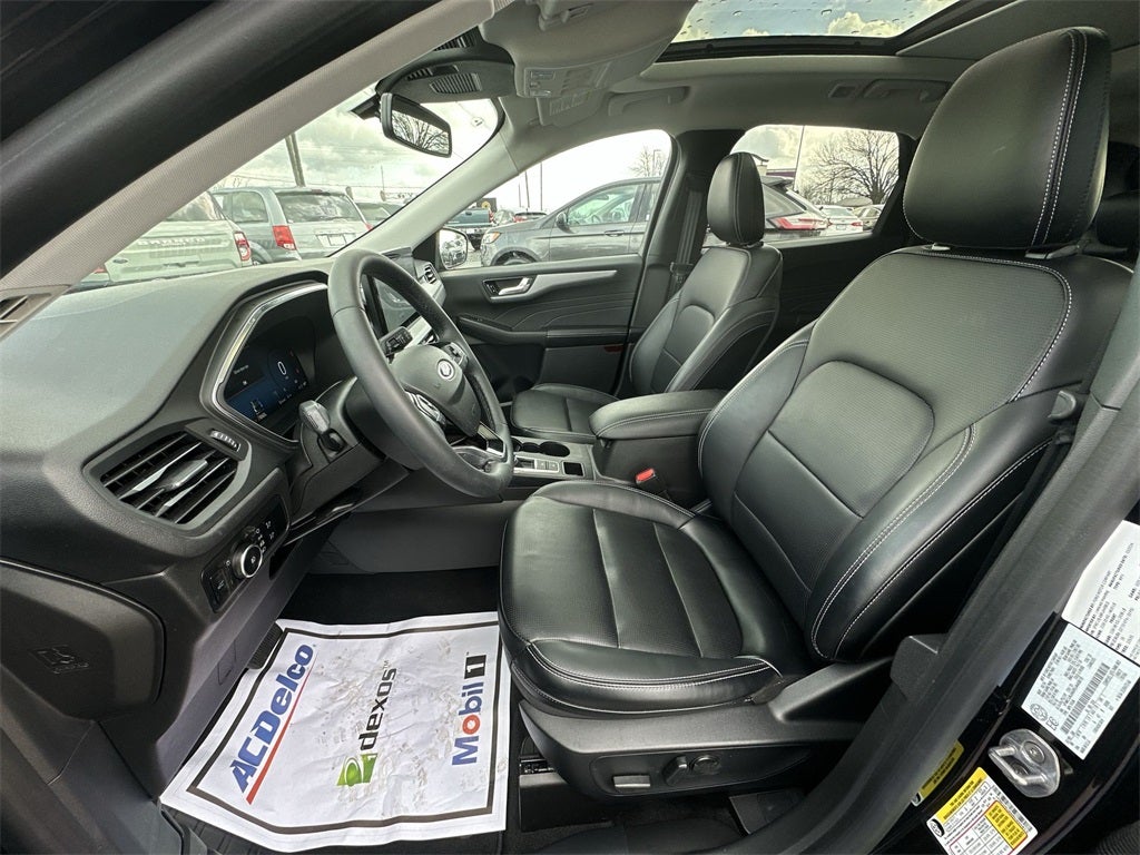 2024 Ford Escape Platinum