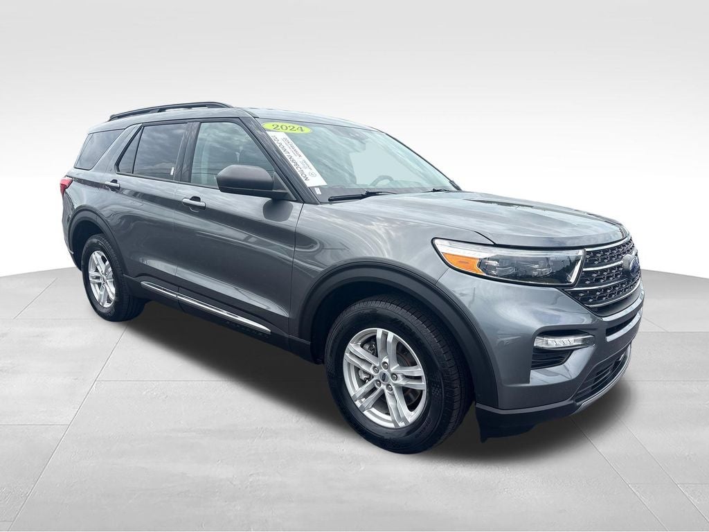 2024 Ford Explorer XLT