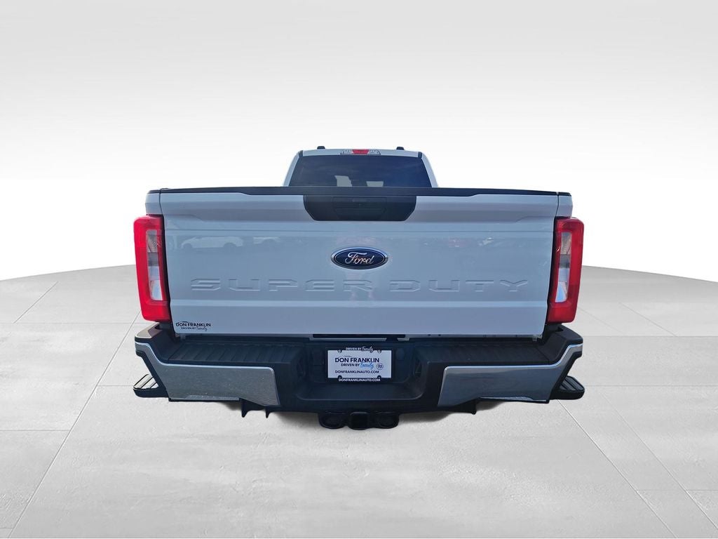 2024 Ford F-350SD XLT DRW