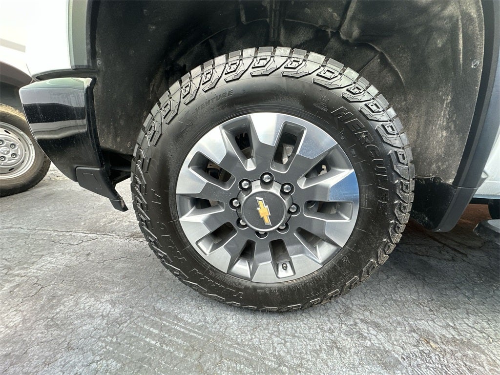 2024 Chevrolet Silverado 2500HD Custom