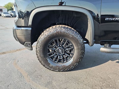2025 Chevrolet Silverado 2500HD ZR2