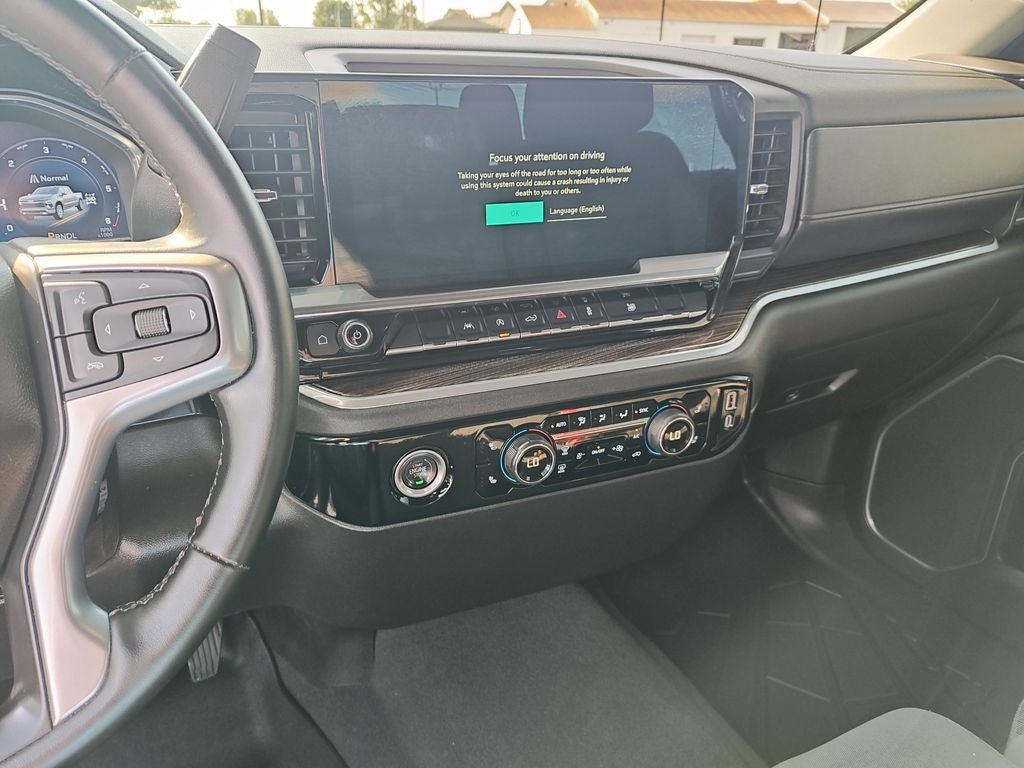 2024 Chevrolet Silverado 1500 LT