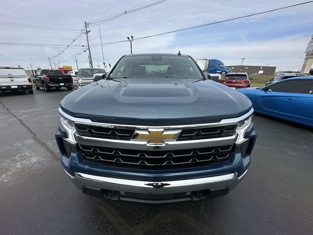 2024 Chevrolet Silverado 1500 LT