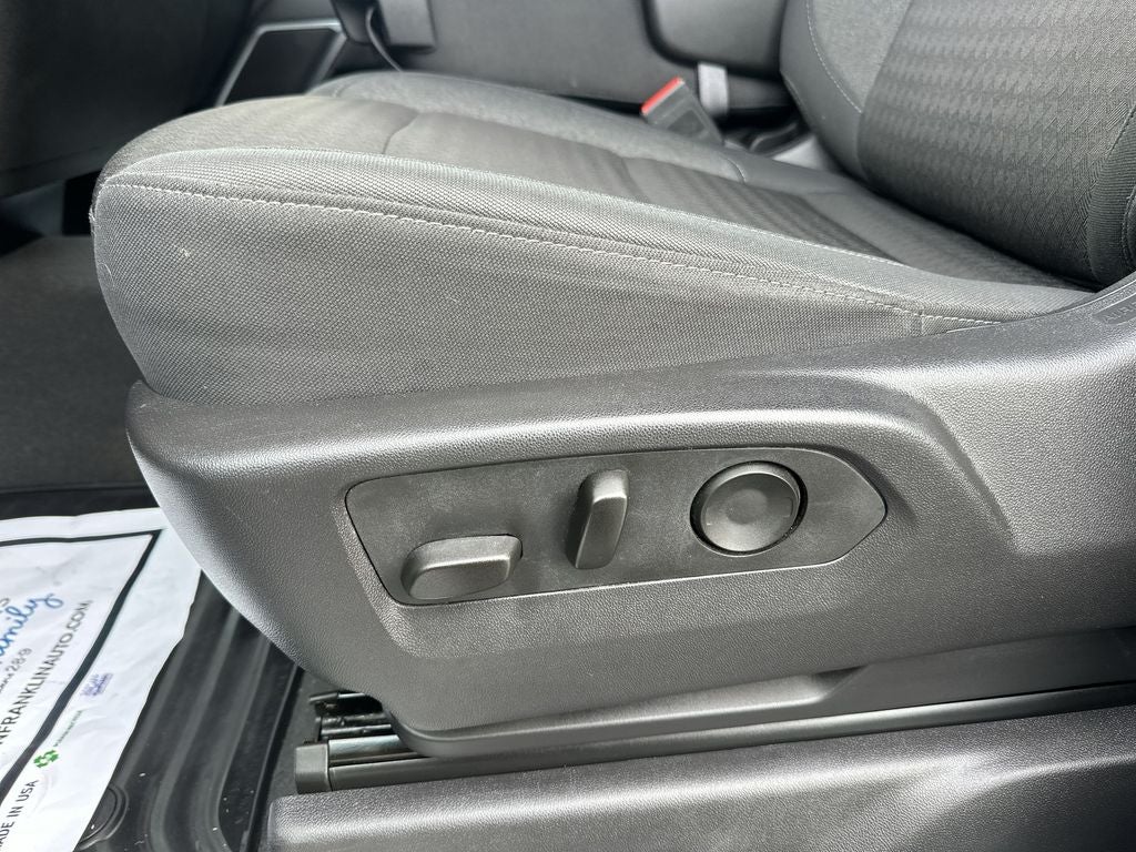 2025 Chevrolet Silverado 1500 LT LT1