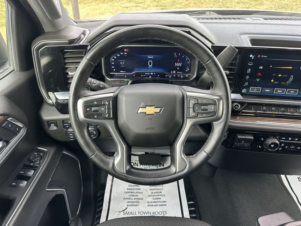 2025 Chevrolet Silverado 1500 LT LT1