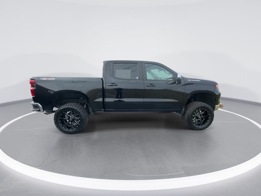2025 Chevrolet Silverado 1500 LT LT1
