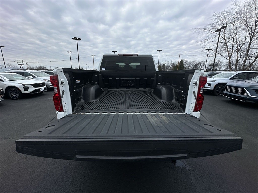 2025 Chevrolet Silverado 1500 LT LT1