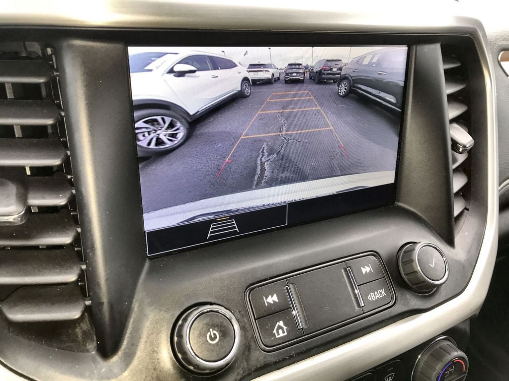 2023 GMC Acadia SLE