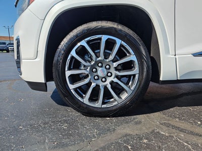 2022 GMC Acadia Denali