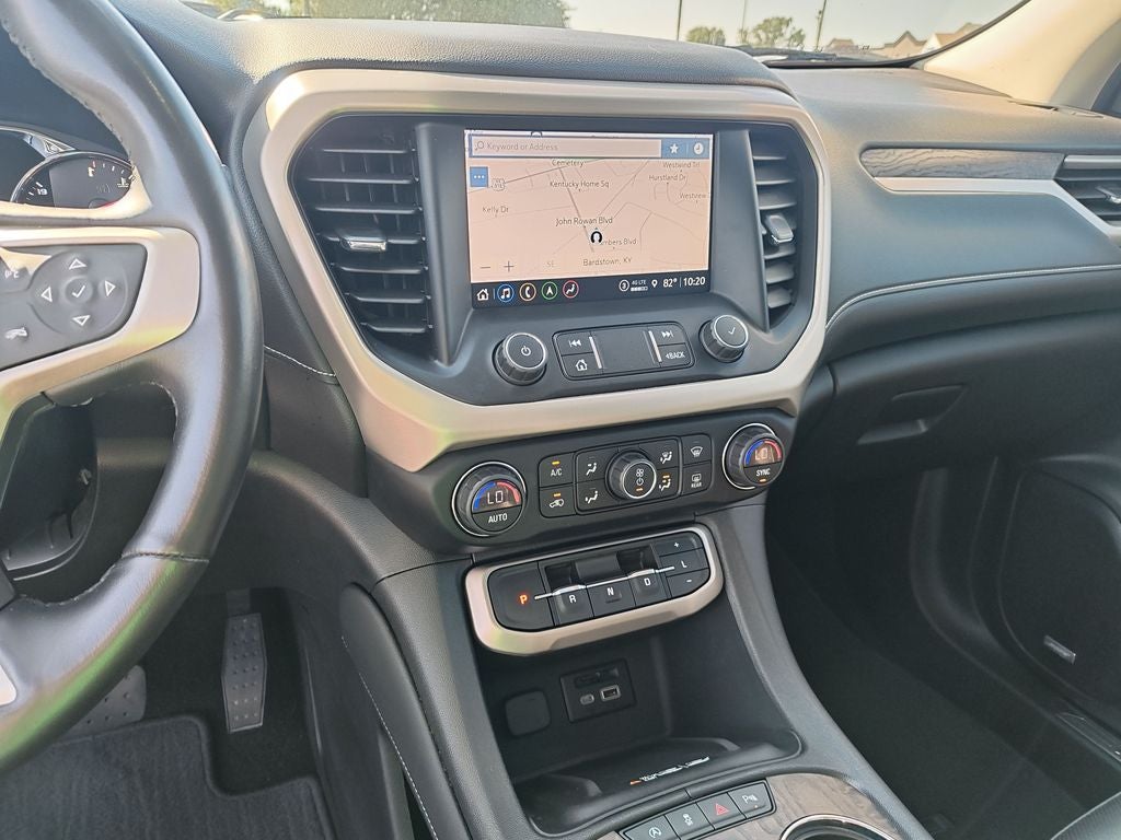 2022 GMC Acadia Denali