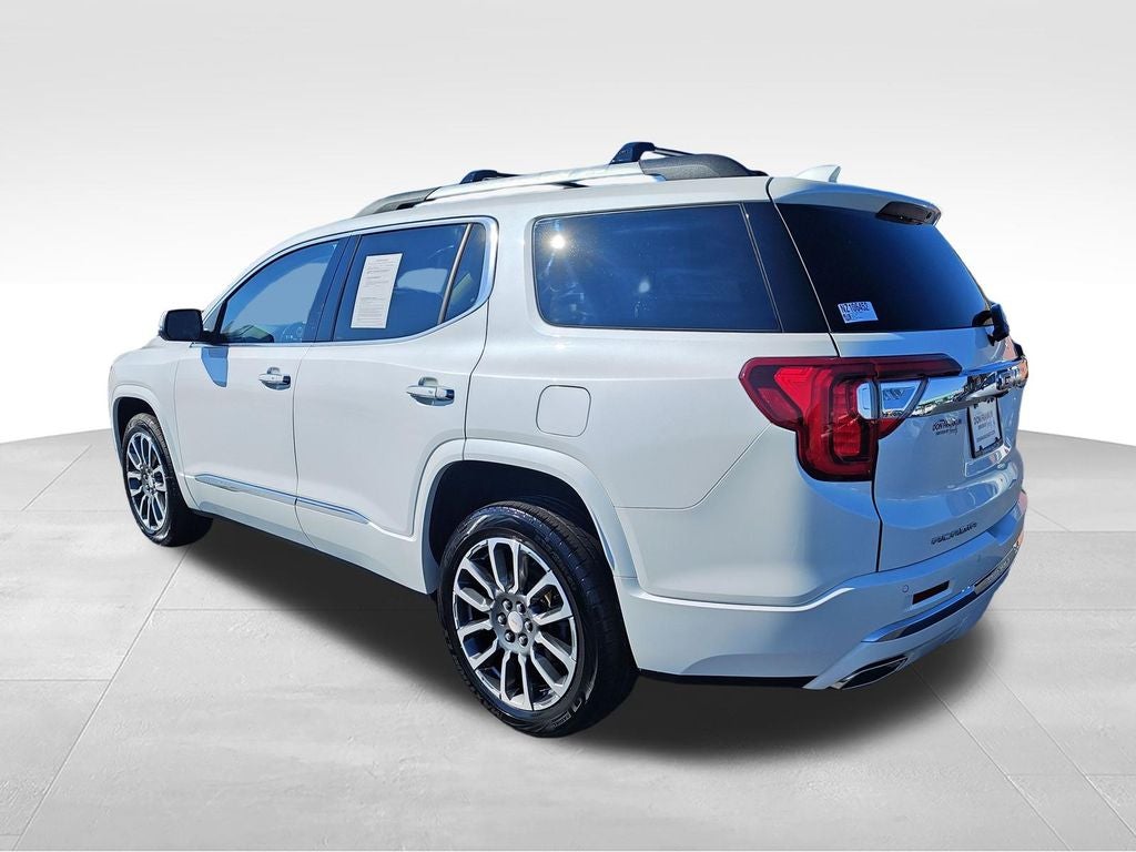 2022 GMC Acadia Denali