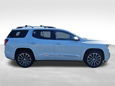 2022 GMC Acadia Denali