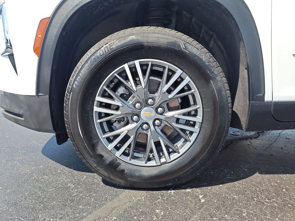 2025 Chevrolet Traverse LT 2LT