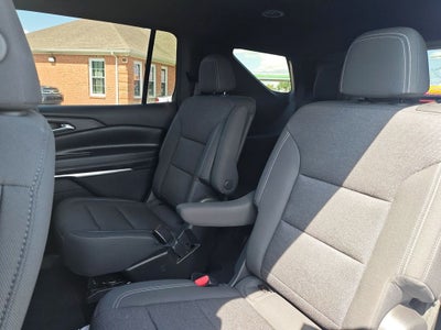 2025 Chevrolet Traverse LT 2LT