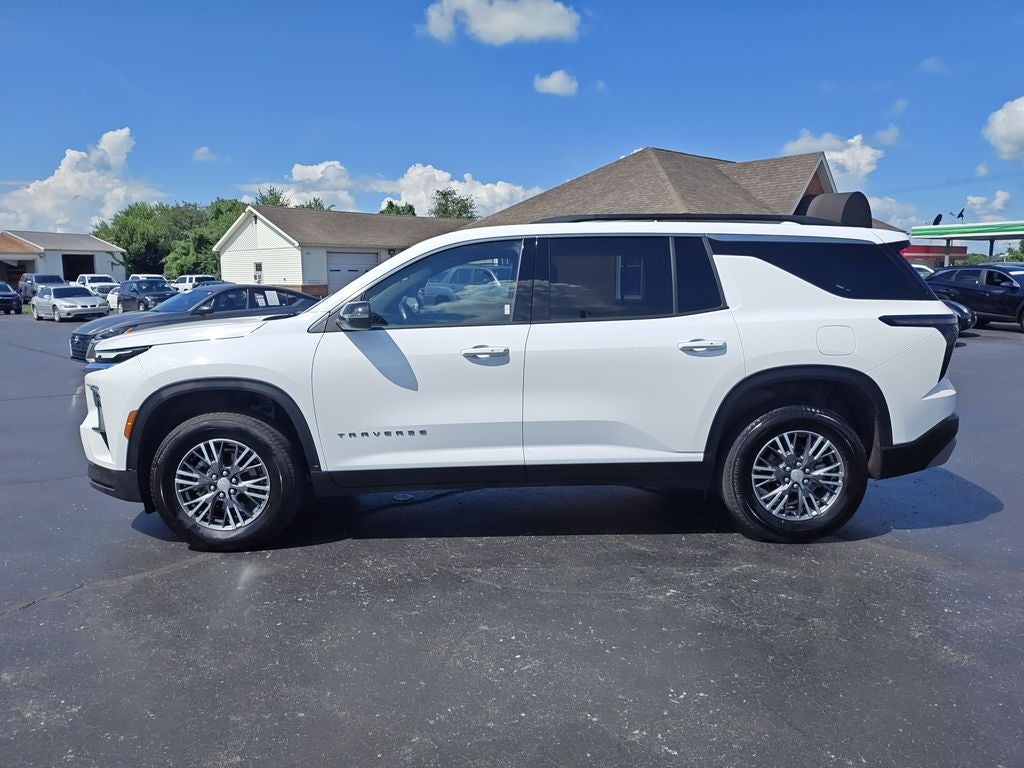 2025 Chevrolet Traverse LT 2LT