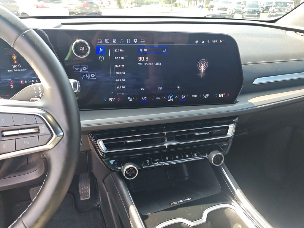 2025 Chevrolet Traverse LT 2LT