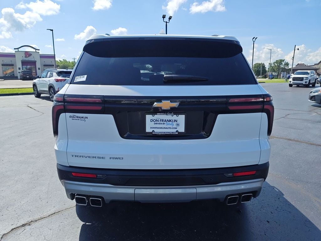 2025 Chevrolet Traverse LT 2LT