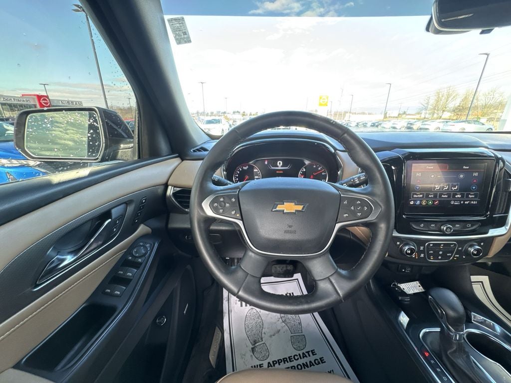 2023 Chevrolet Traverse Premier