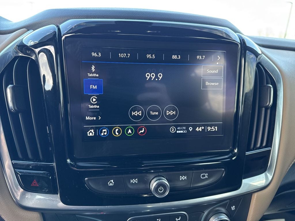2023 Chevrolet Traverse Premier