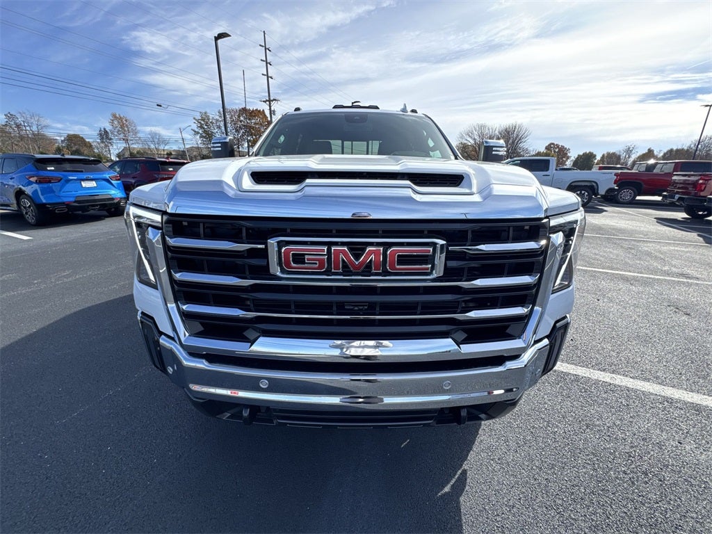 2024 GMC Sierra 2500HD SLT
