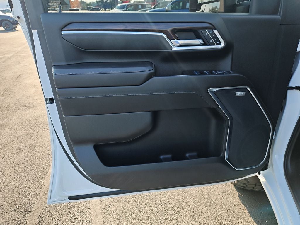 2025 GMC Sierra 2500HD SLT