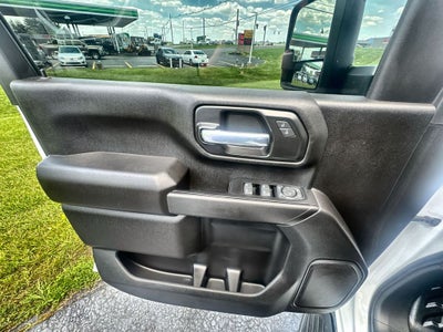 2024 GMC Sierra 2500HD Pro