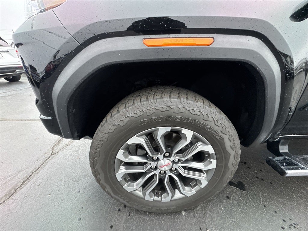 2023 GMC Canyon Denali