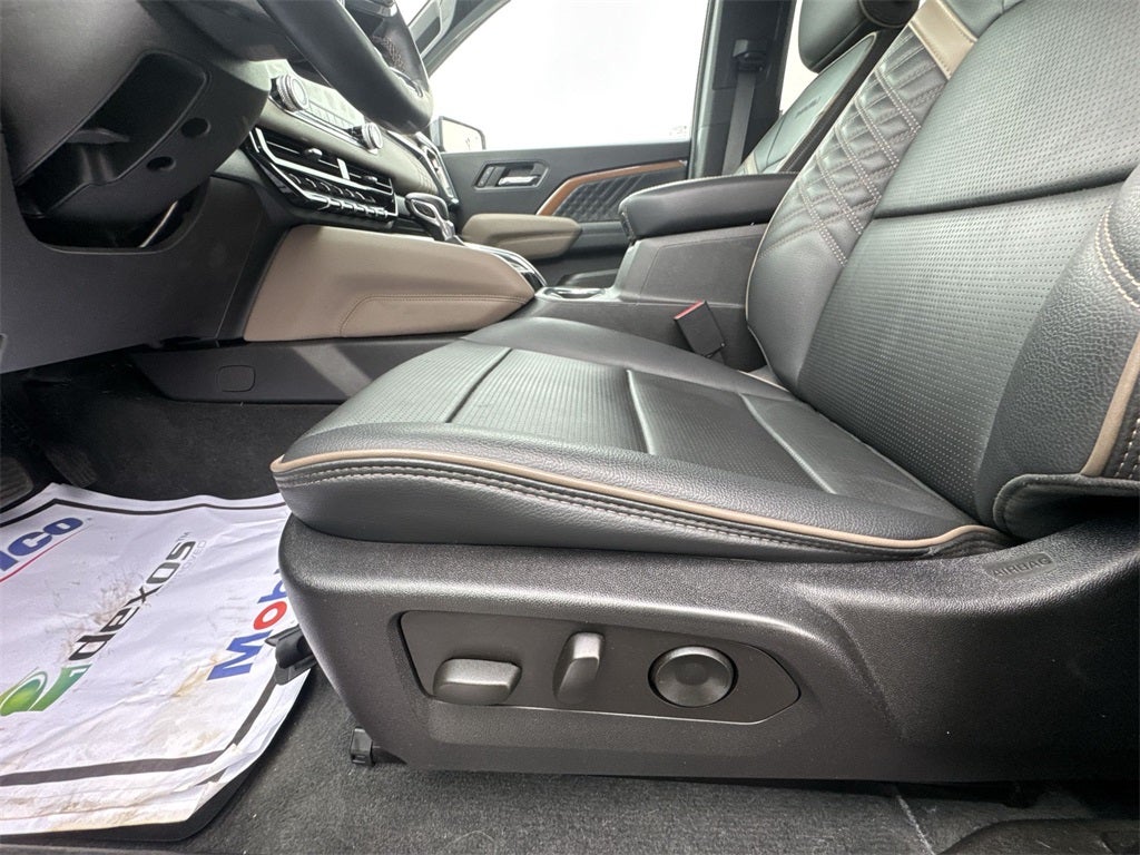 2023 GMC Canyon Denali