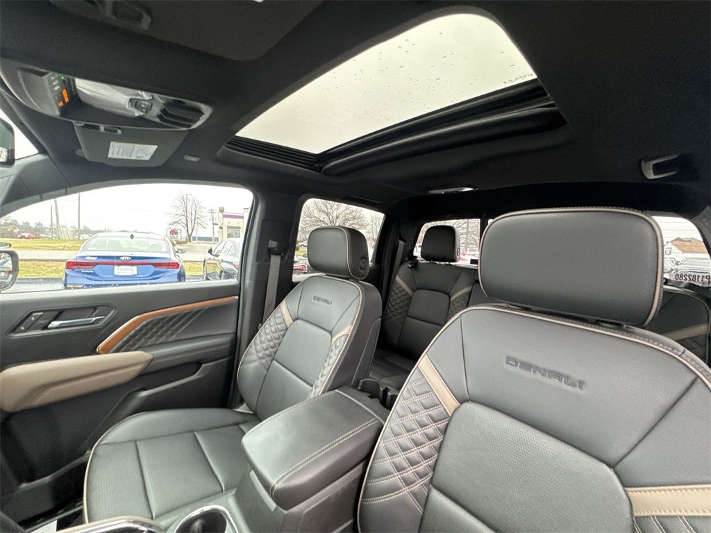 2023 GMC Canyon Denali