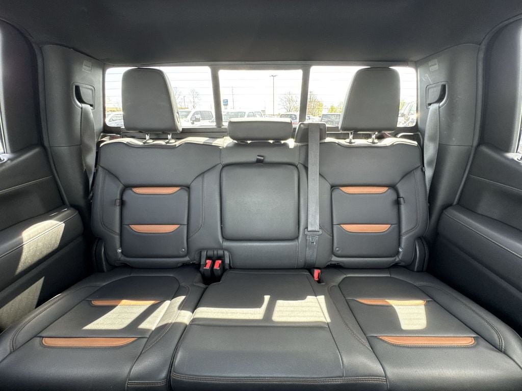 2022 GMC Sierra 1500 Limited AT4