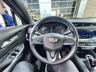 2023 Cadillac XT4 Luxury