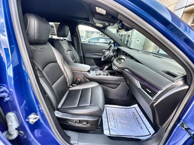 2023 Cadillac XT4 Luxury