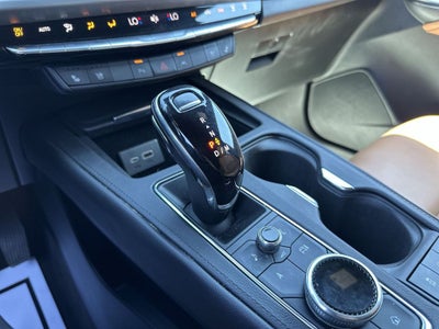 2024 Cadillac XT4 Premium Luxury