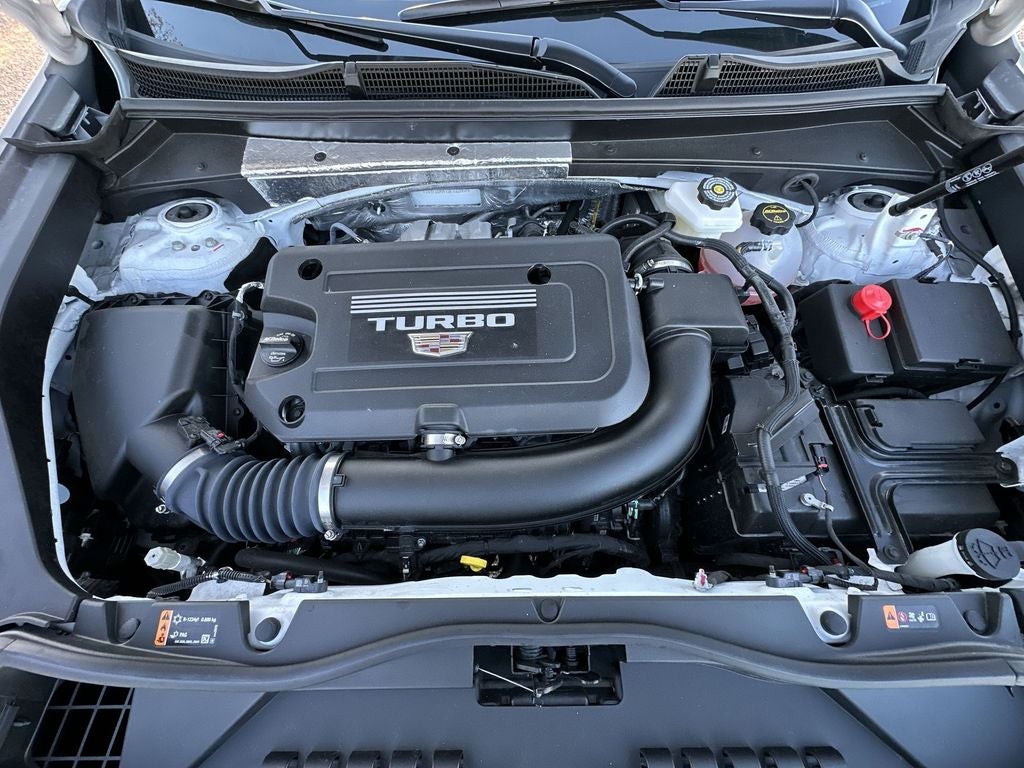 2025 Cadillac XT4 Premium Luxury