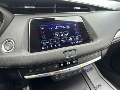 2023 Cadillac XT4 Premium Luxury