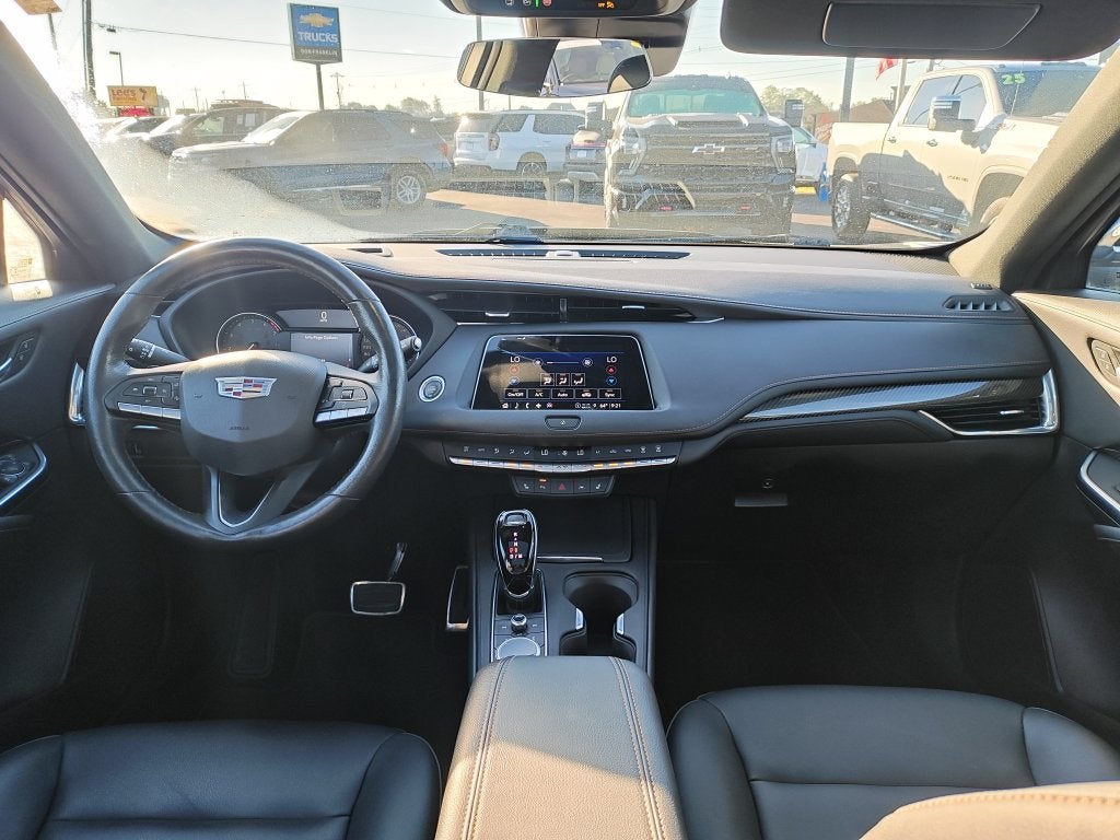 2023 Cadillac XT4 Sport
