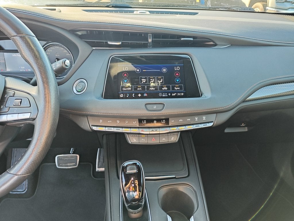 2023 Cadillac XT4 Sport