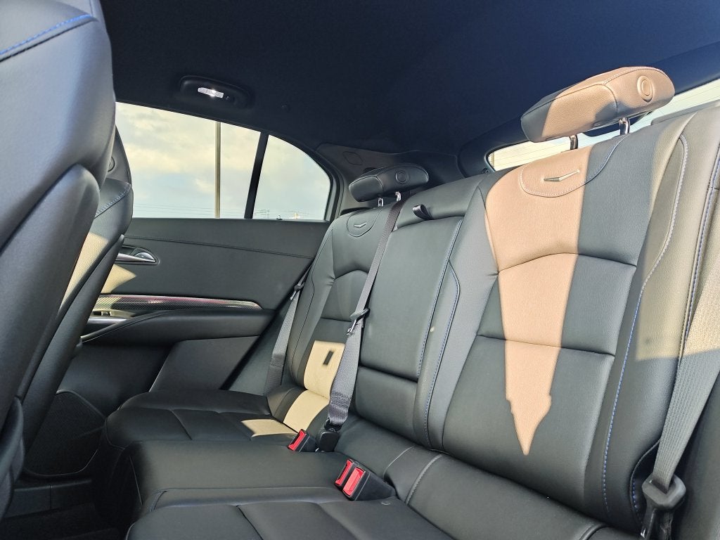2024 Cadillac XT4 Sport