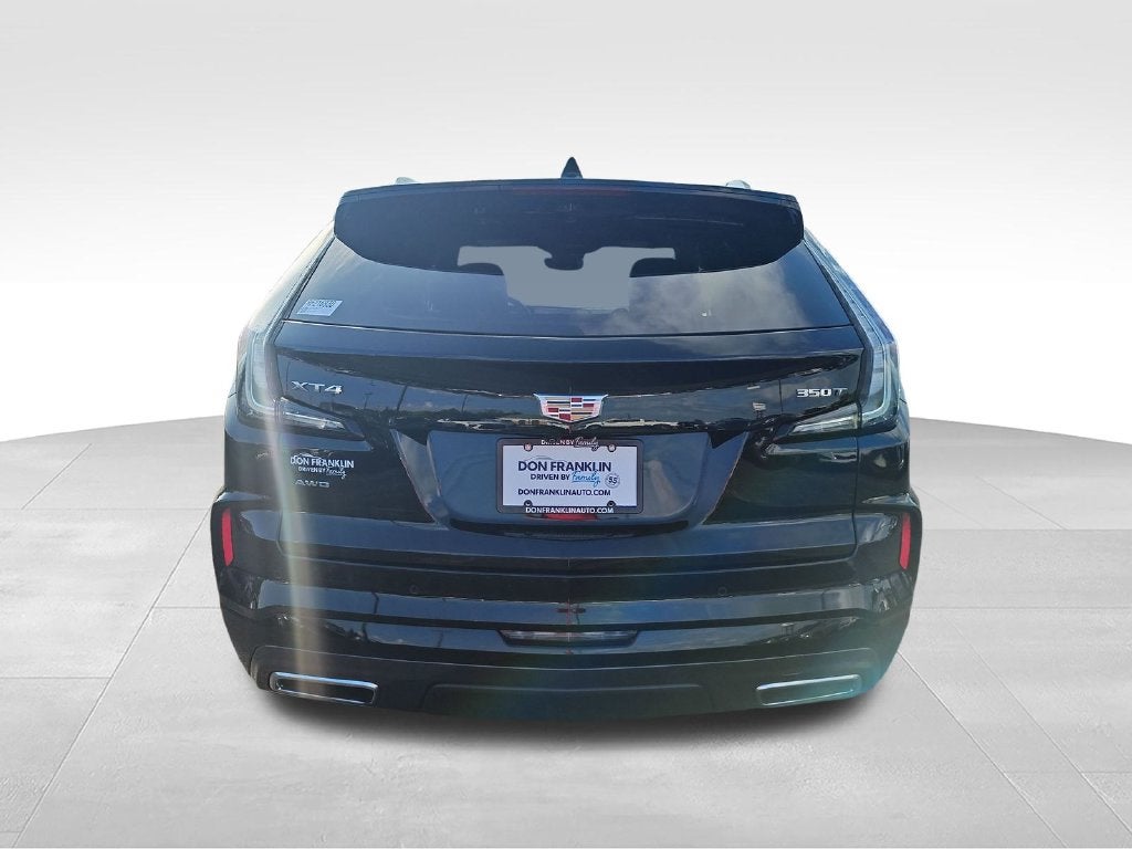 2024 Cadillac XT4 Sport