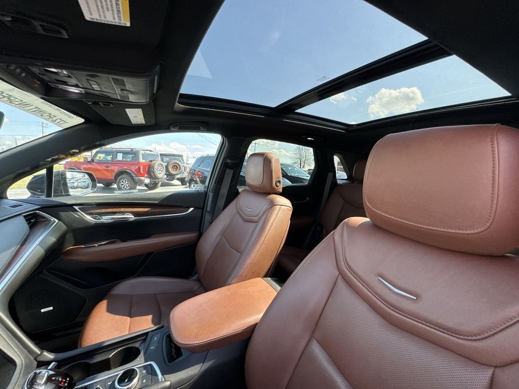 2021 Cadillac XT5 Premium Luxury