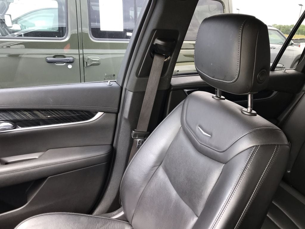 2021 Cadillac XT6 Premium Luxury