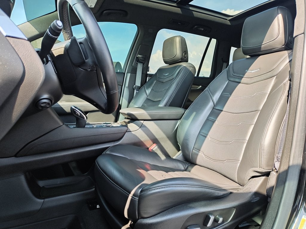 2022 Cadillac XT6 Premium Luxury