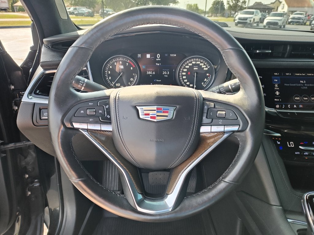2022 Cadillac XT6 Premium Luxury