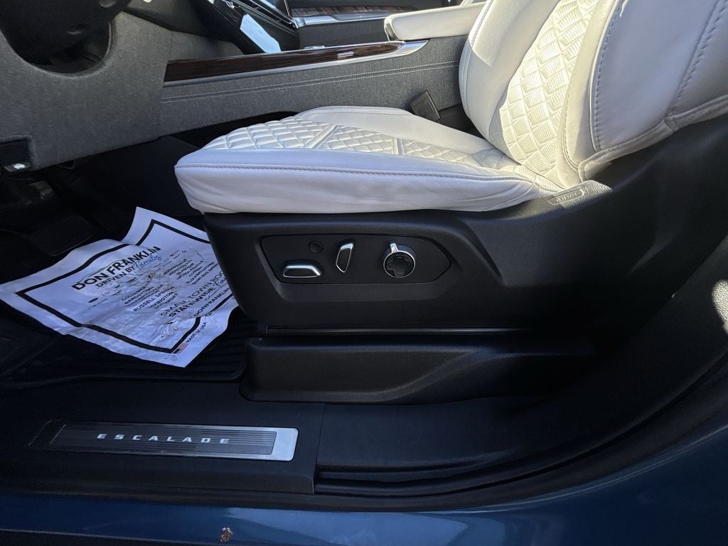 2025 Cadillac Escalade Premium Luxury Platinum